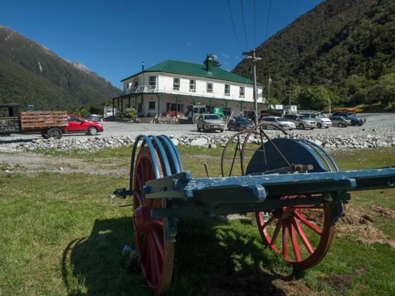 Otira Stagecoach Hotel Eksteriør billede