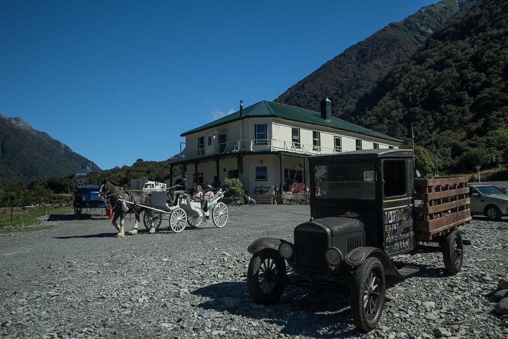 Otira Stagecoach Hotel Eksteriør billede