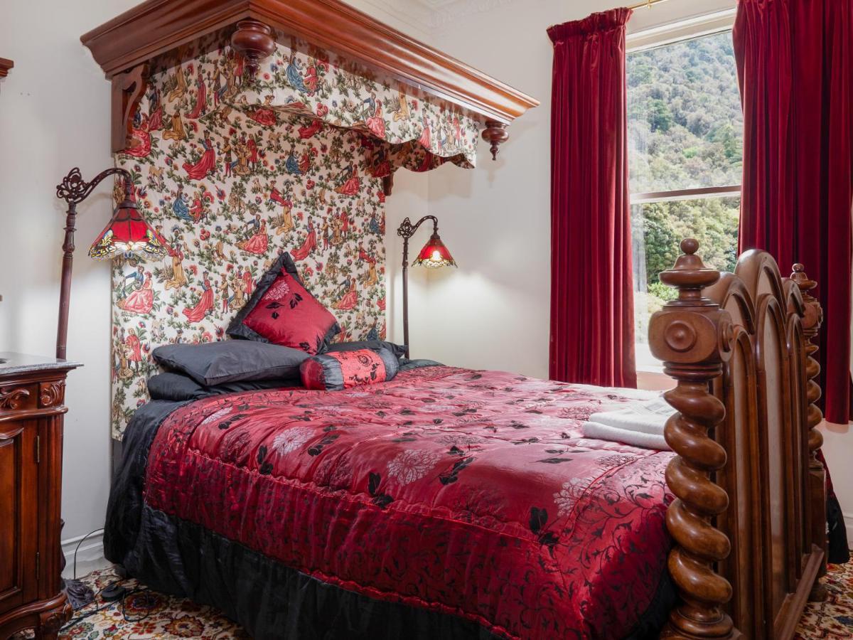 Otira Stagecoach Hotel Eksteriør billede
