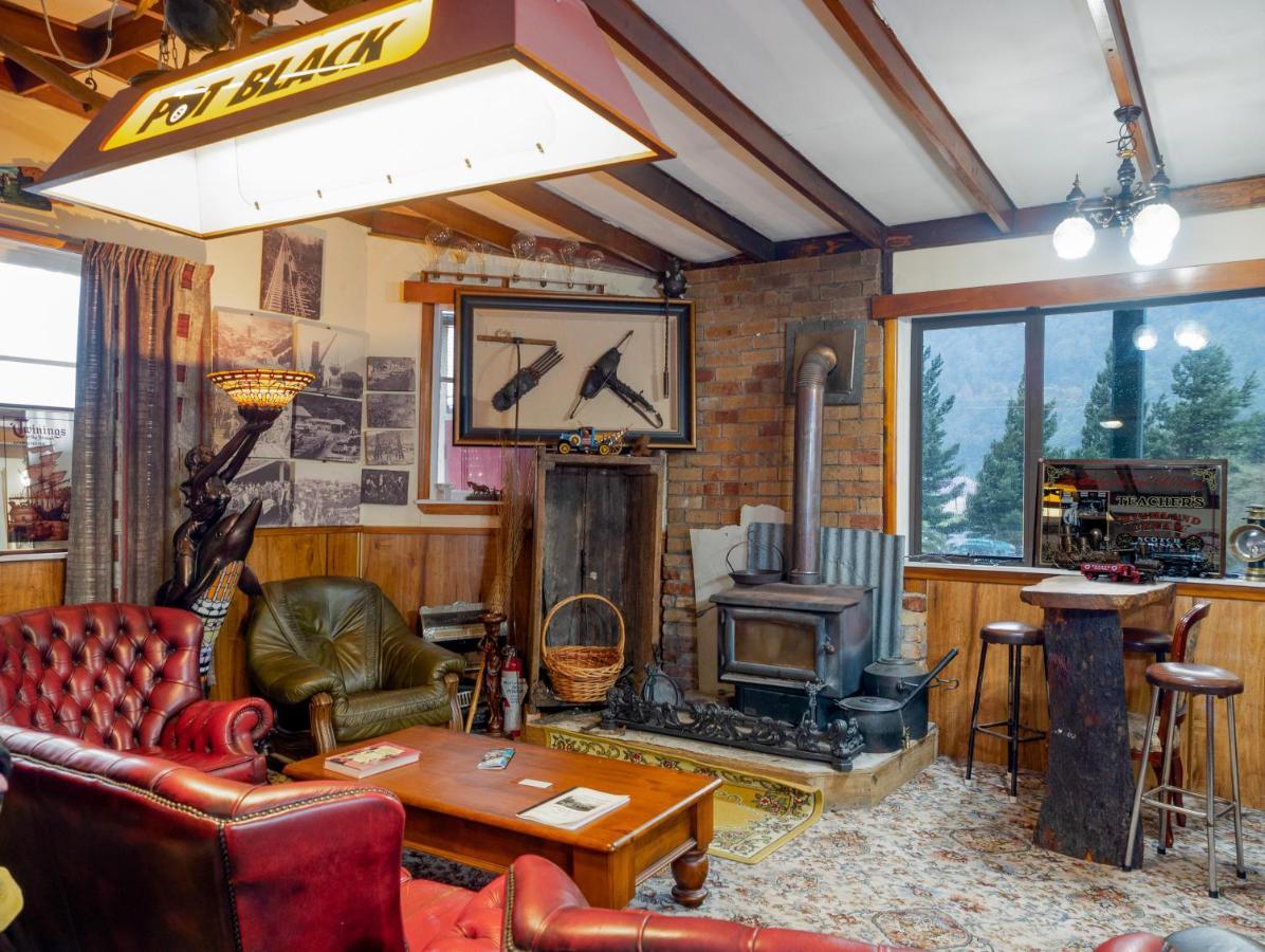 Otira Stagecoach Hotel Eksteriør billede